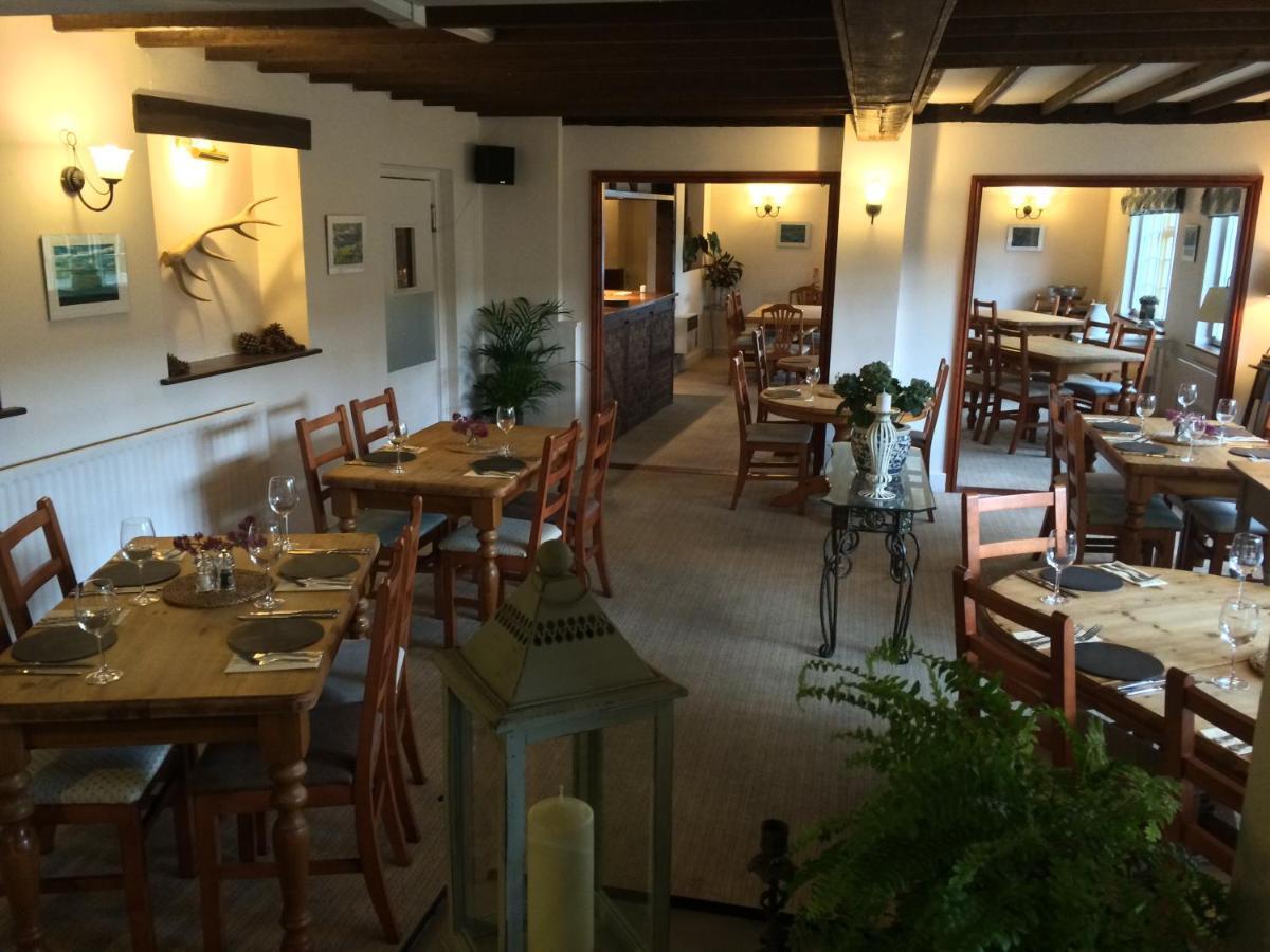 White Horse Inn Pulverbatch Church Pulverbatch Esterno foto